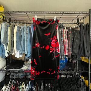 529 Black & Red Velvet Strapless Mini Dress – Size Small/Medium
